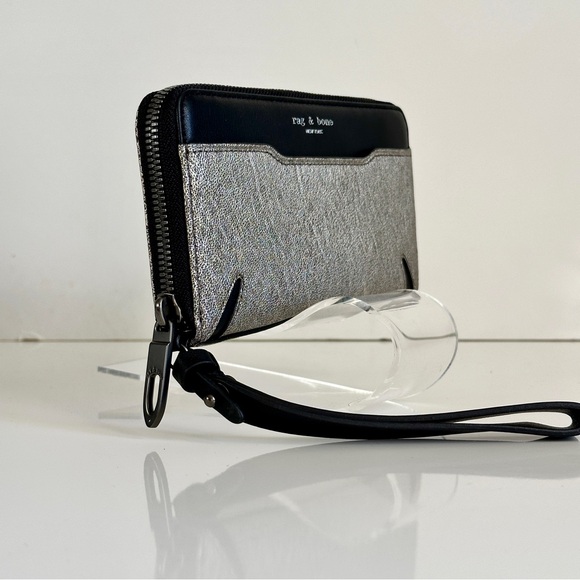 Rag&Bone Metallic Leather Devon Mobile Wallet - Picture 3 of 5